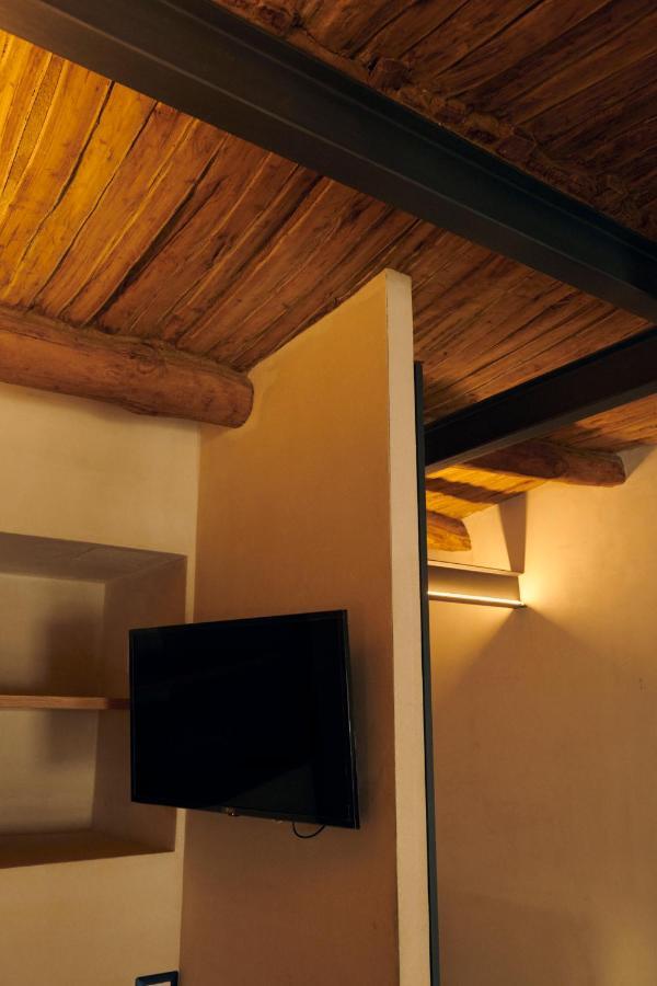Dada Home, Loft Di 38 Mq Tra Napoli E Pompei Портичи Экстерьер фото